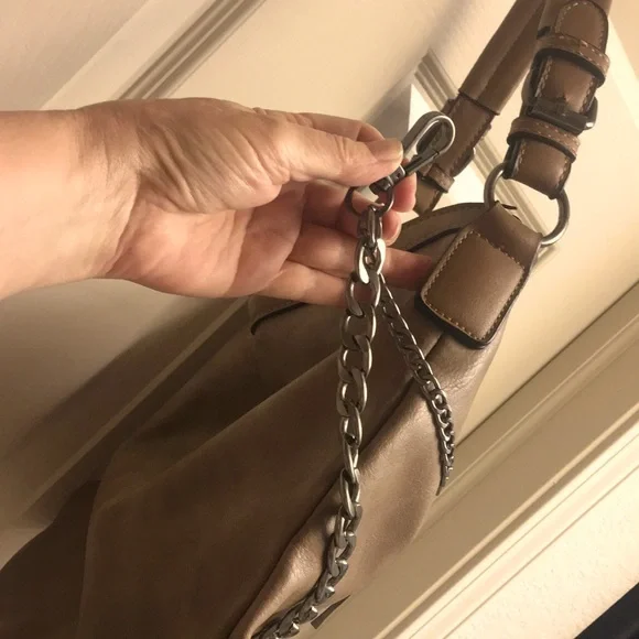 NWOT Taupe Bucket Bag (Vegan) - Picture 6 of 15